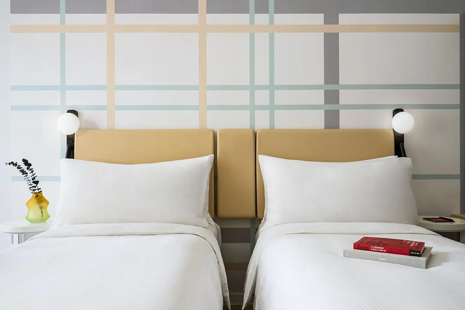 Hotel Ying'Nflo, Wesley Admiralty, Hongkong 4*,  Čína