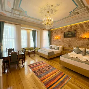stanbul-eagles-nest-boutique.istanbul-turkeyhotels.com/